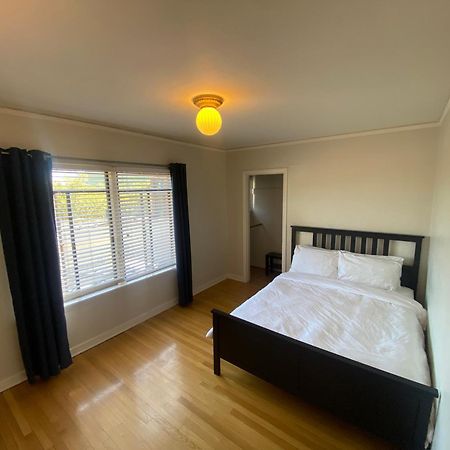 Furnished Apartments - Climate Pledge Arena Next Door Seattle Exteriér fotografie